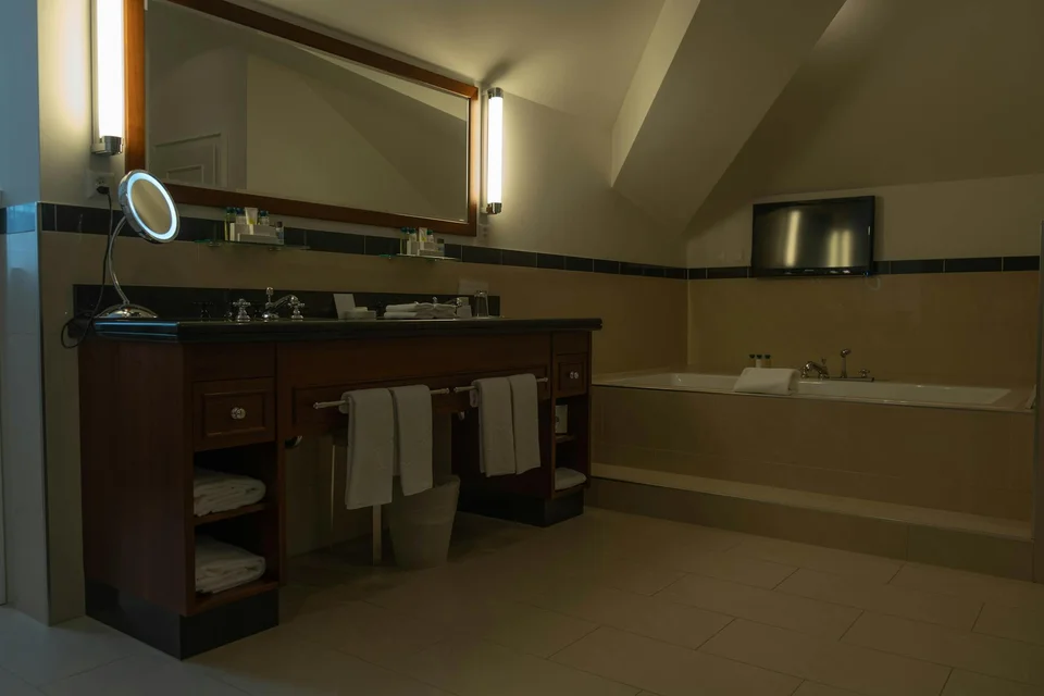 Угловая ванна 140x140 Hansgrohe