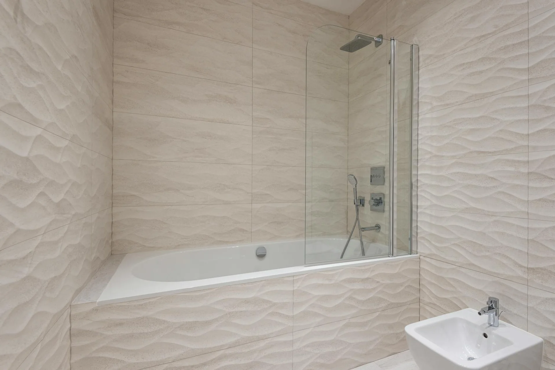 Плитка под природный камень REHAU