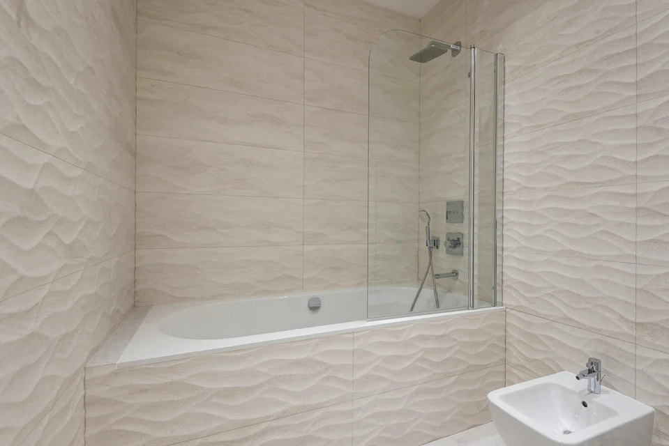 Плитка под природный камень REHAU